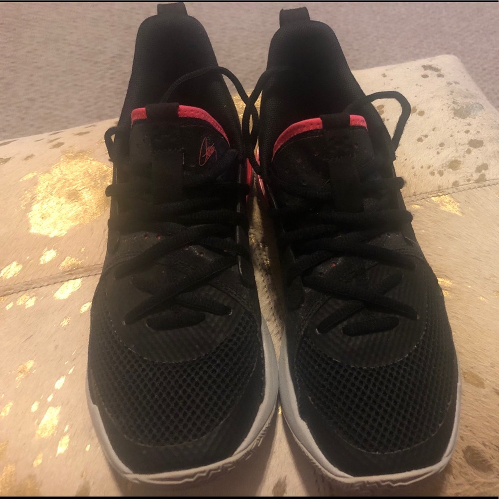 YouthSteph Curry Under Armour Gym Shoes